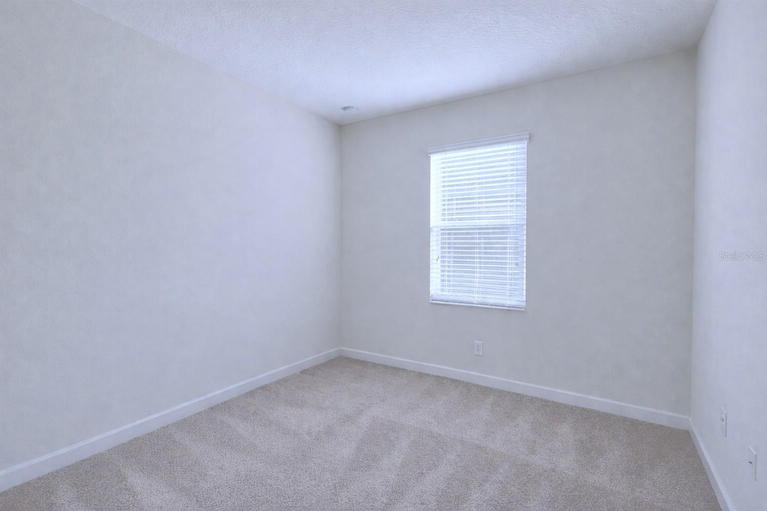 Image 16 of 29 For 3943 Cortland Drive