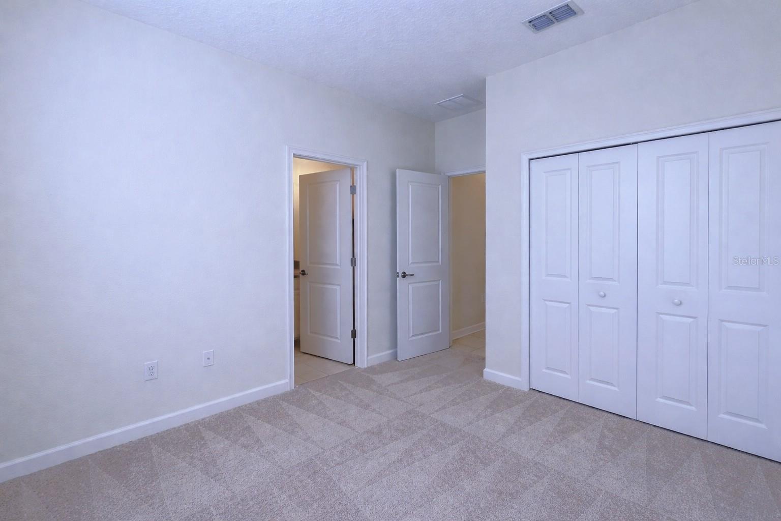 Image 17 of 29 For 3943 Cortland Drive