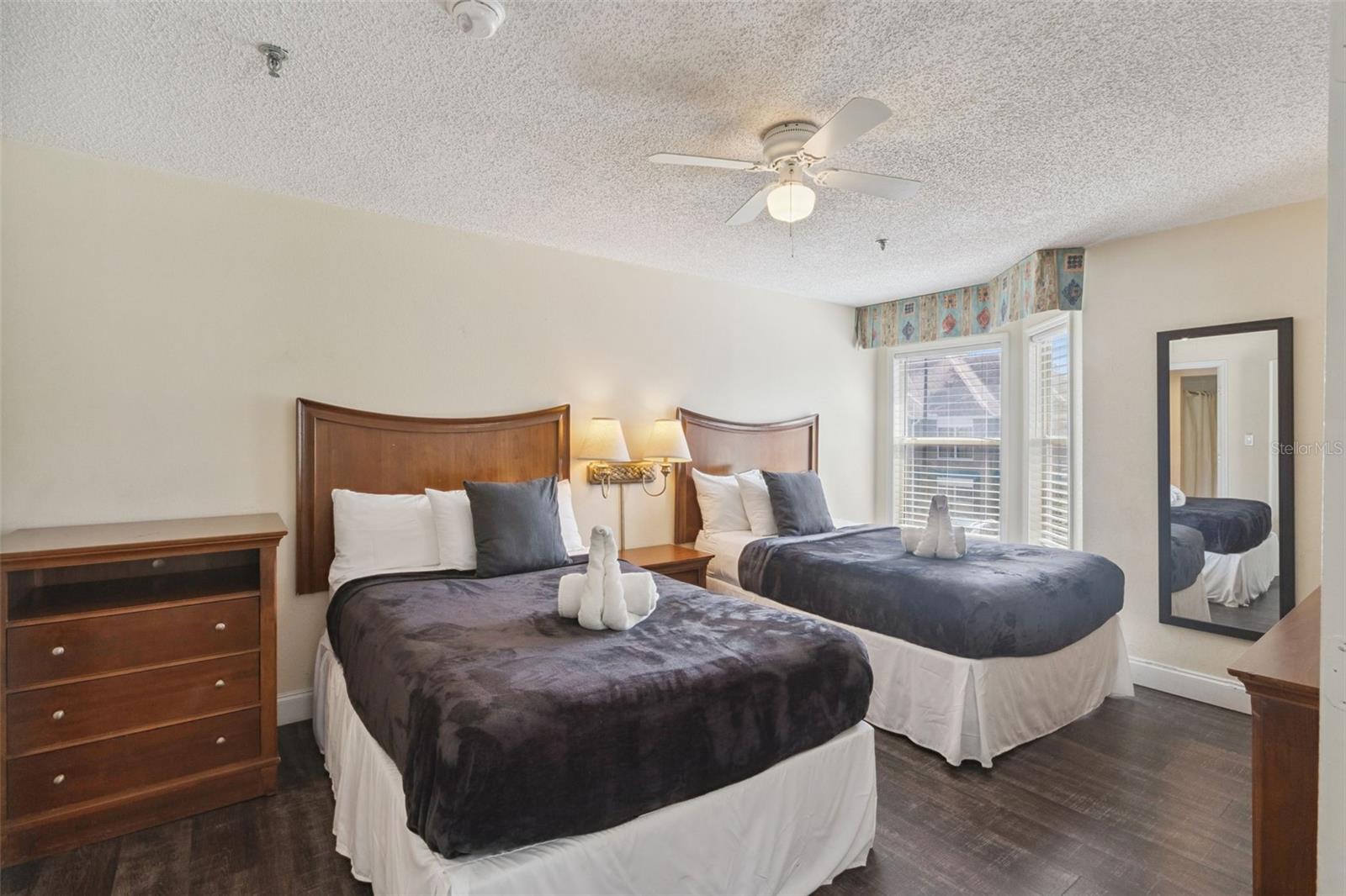 Image 14 of 28 For 3100 Parkway Boulevard 123