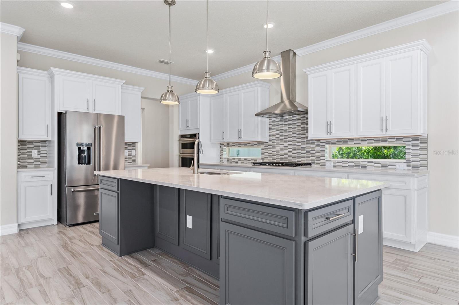 Image 22 of 56 For 9242 Hanging Vine Court