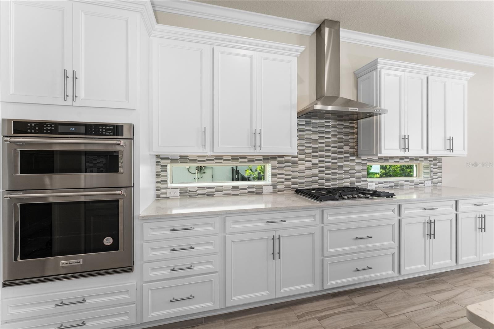 Image 24 of 56 For 9242 Hanging Vine Court