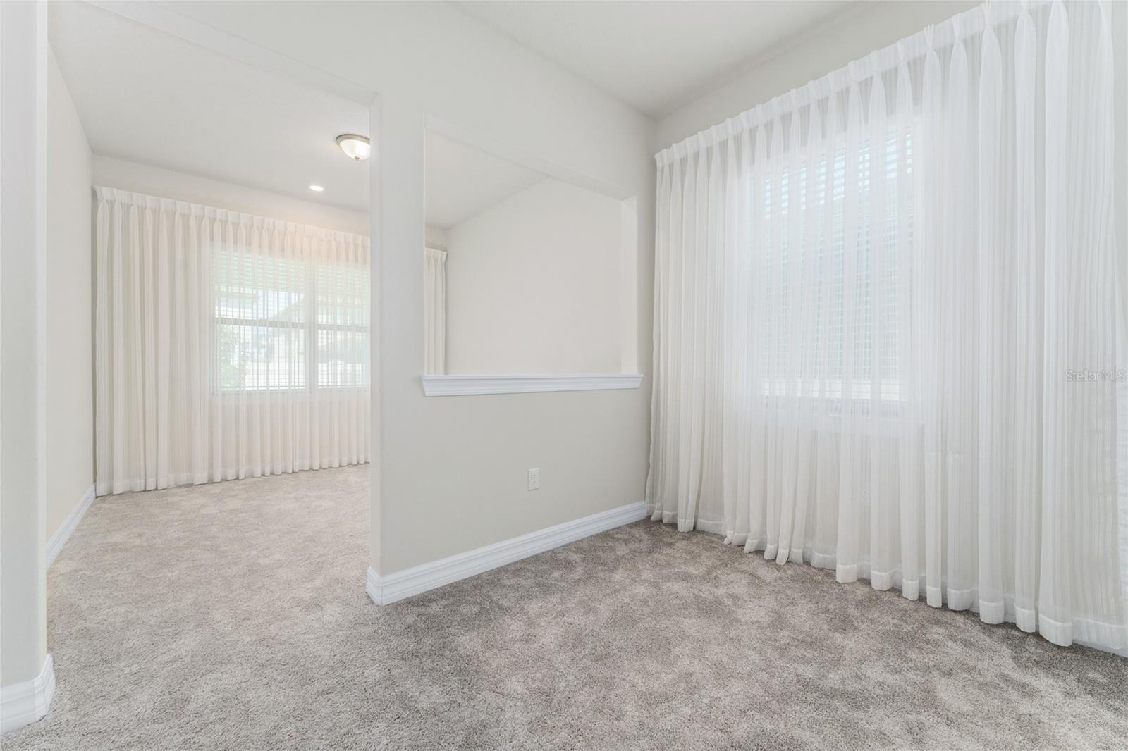 Image 29 of 56 For 9242 Hanging Vine Court