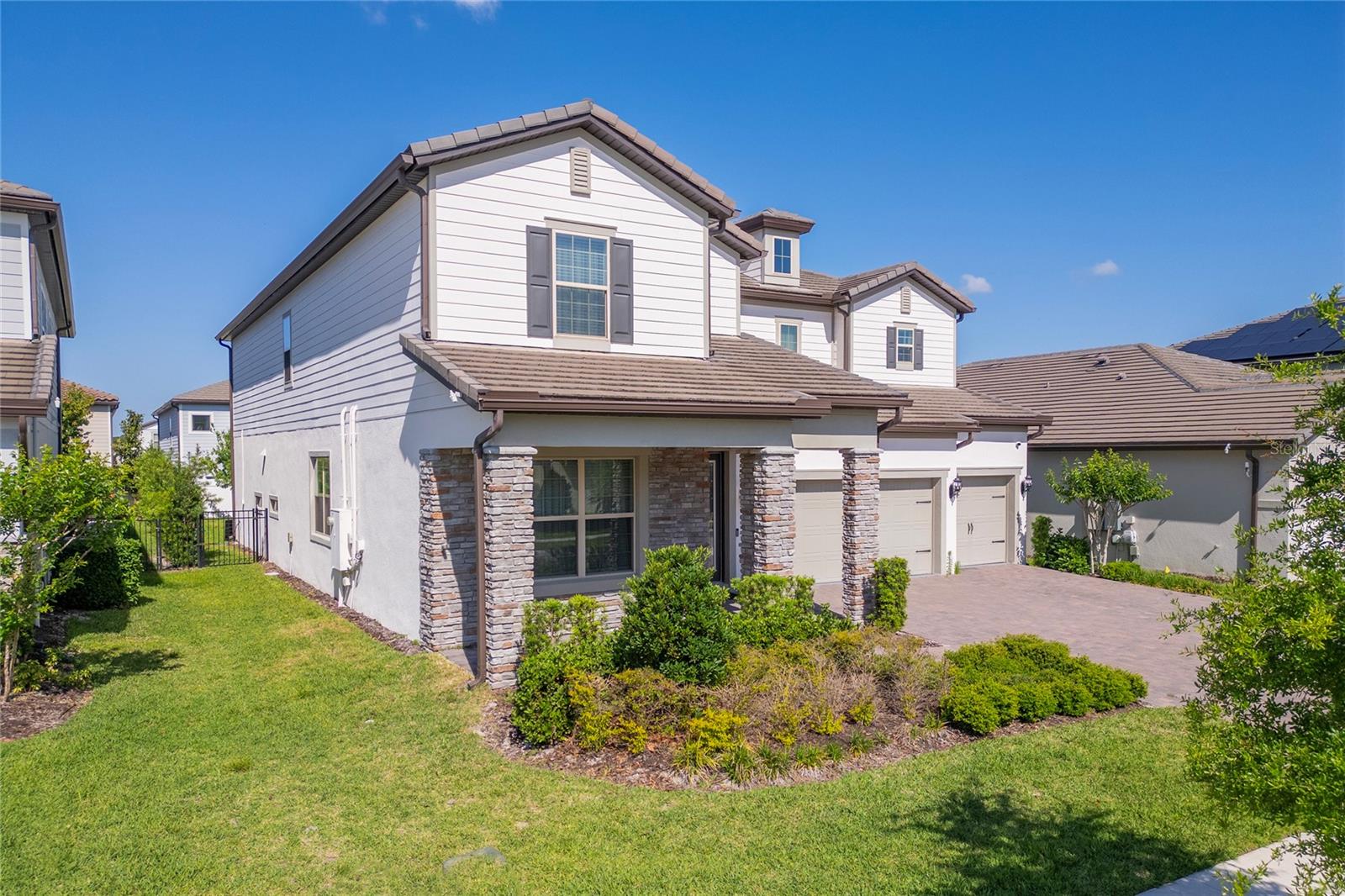 Image 3 of 56 For 9242 Hanging Vine Court