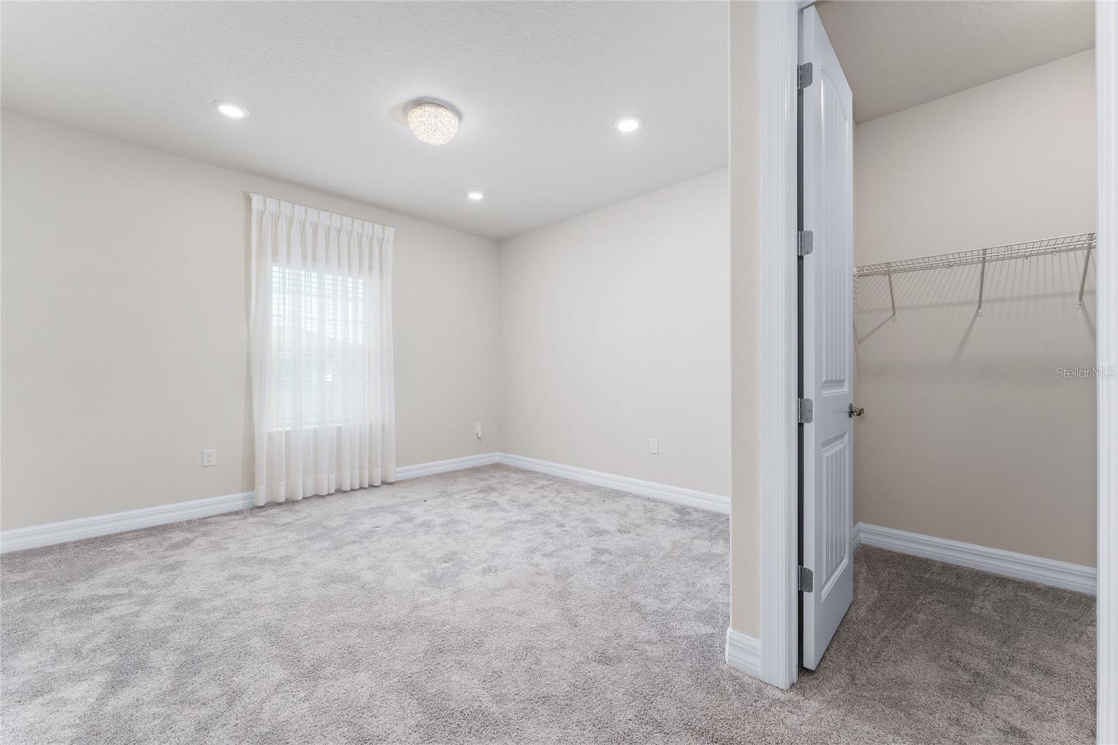 Image 35 of 56 For 9242 Hanging Vine Court