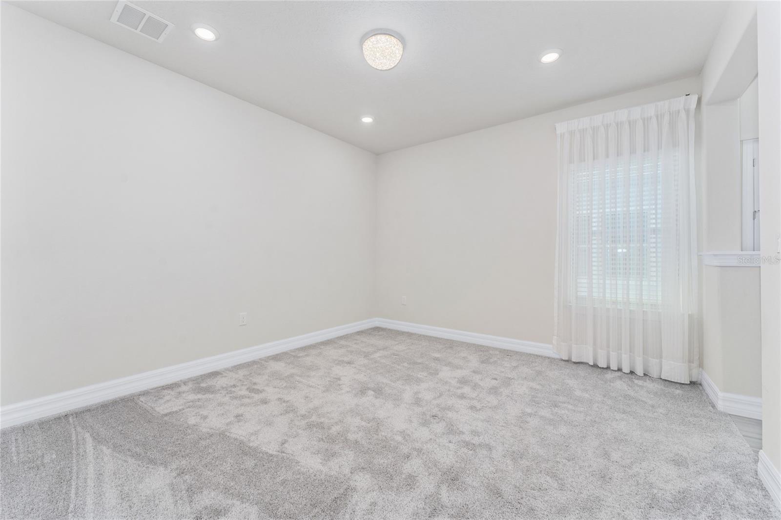 Image 39 of 56 For 9242 Hanging Vine Court