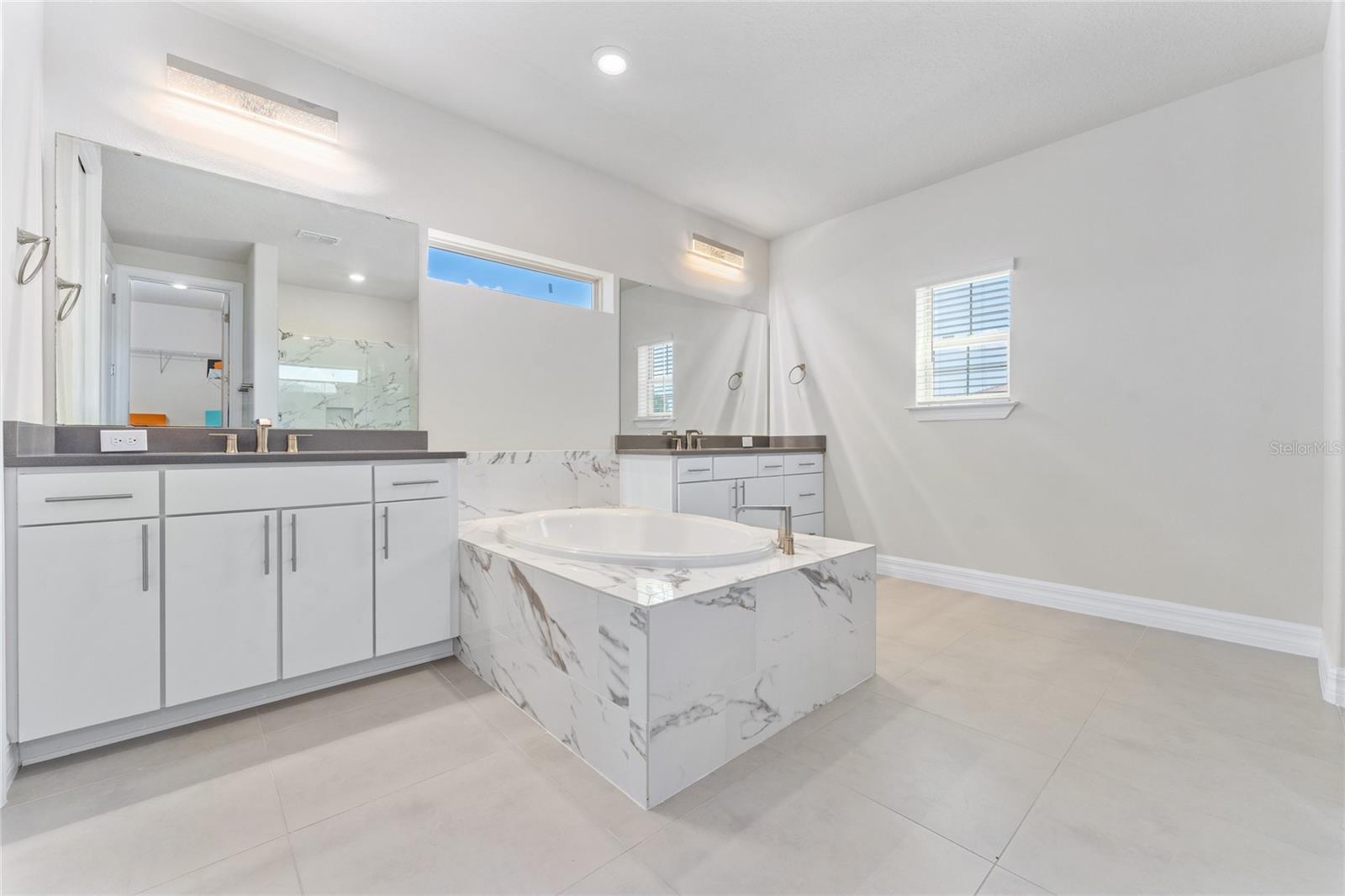 Image 47 of 56 For 9242 Hanging Vine Court