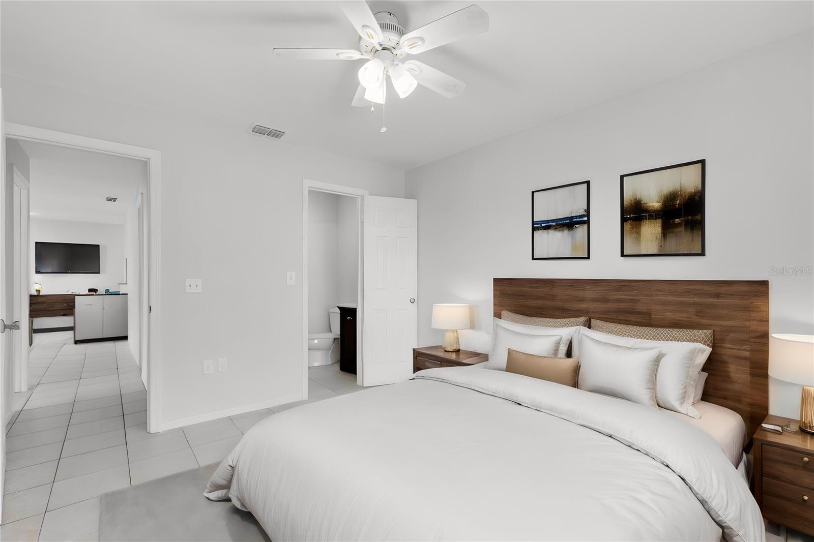 Image 4 of 16 For 1040 Buena Vista Drive 1040