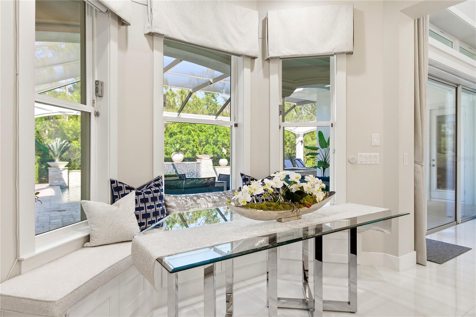 Image 25 of 99 For 12875 Upper Harden Ave