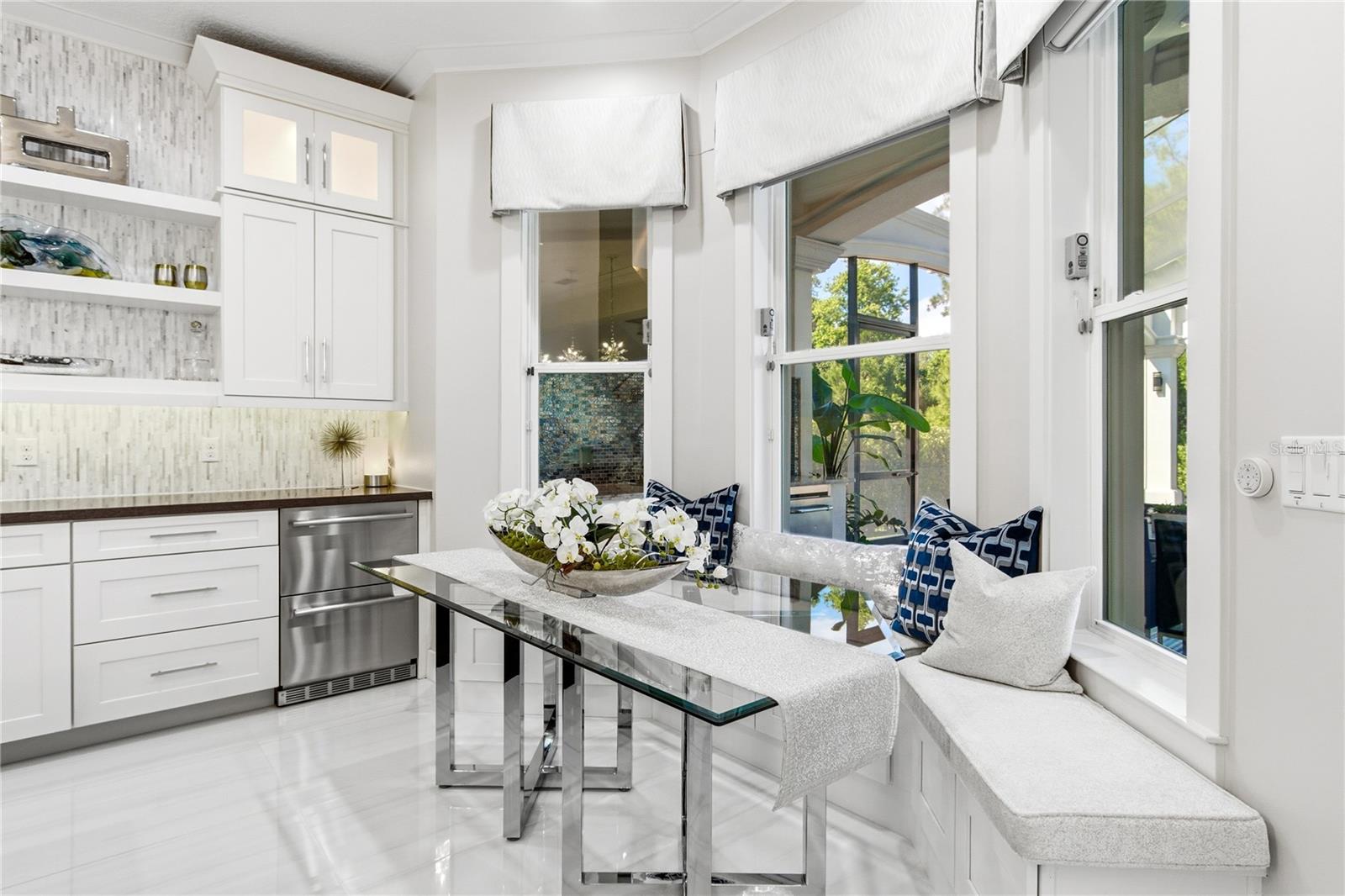 Image 26 of 99 For 12875 Upper Harden Ave