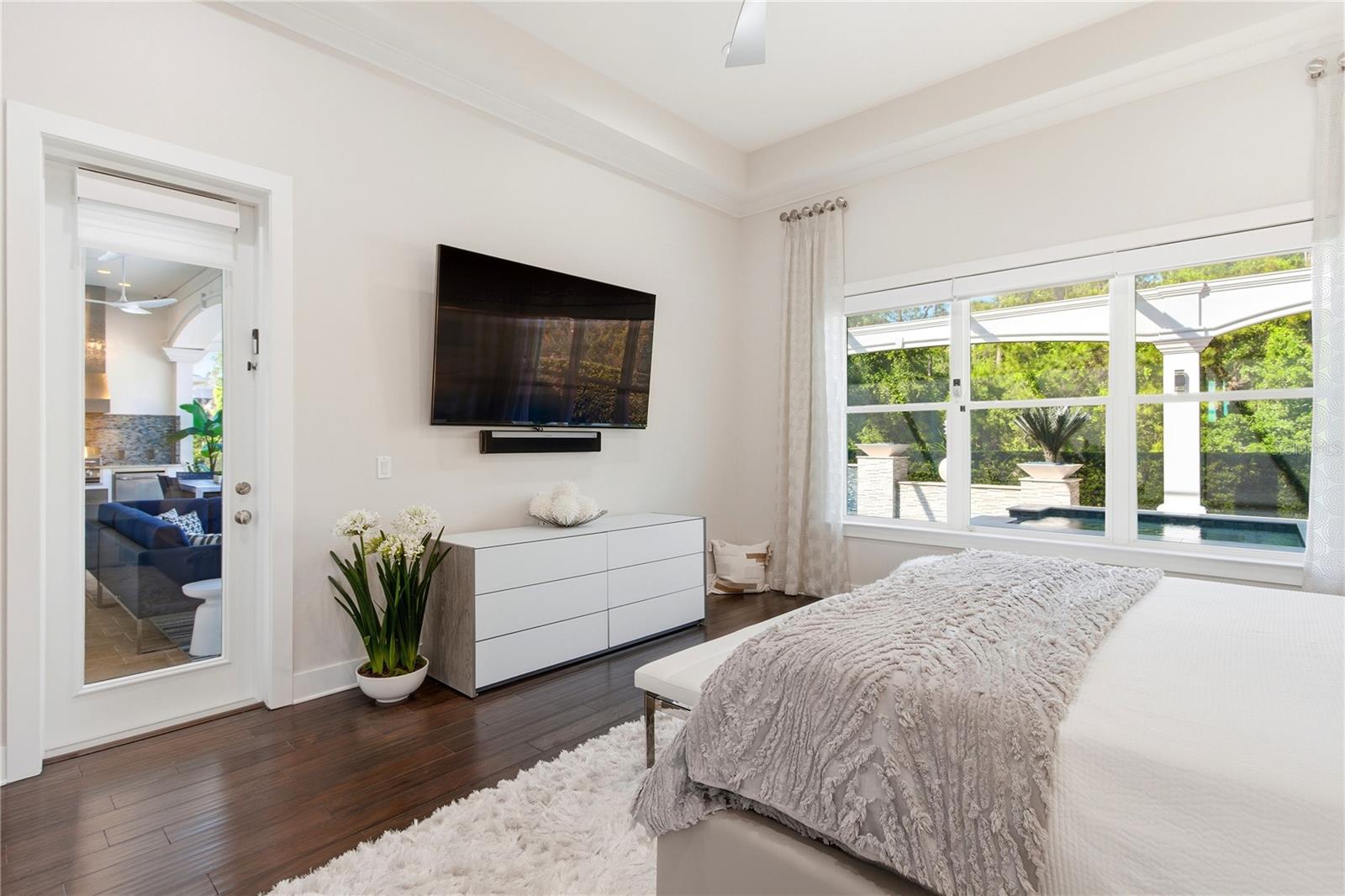 Image 30 of 99 For 12875 Upper Harden Ave