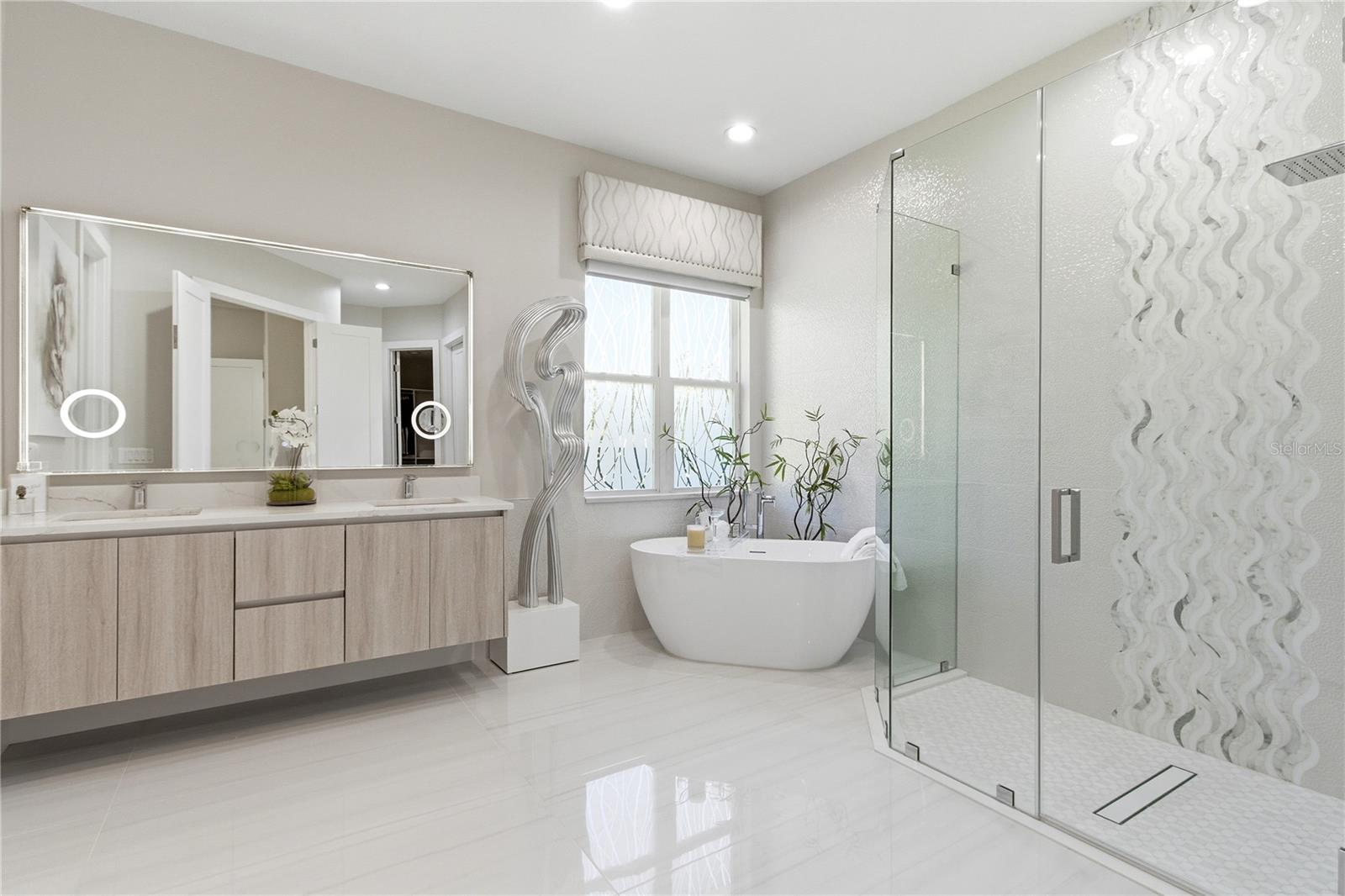 Image 31 of 99 For 12875 Upper Harden Ave