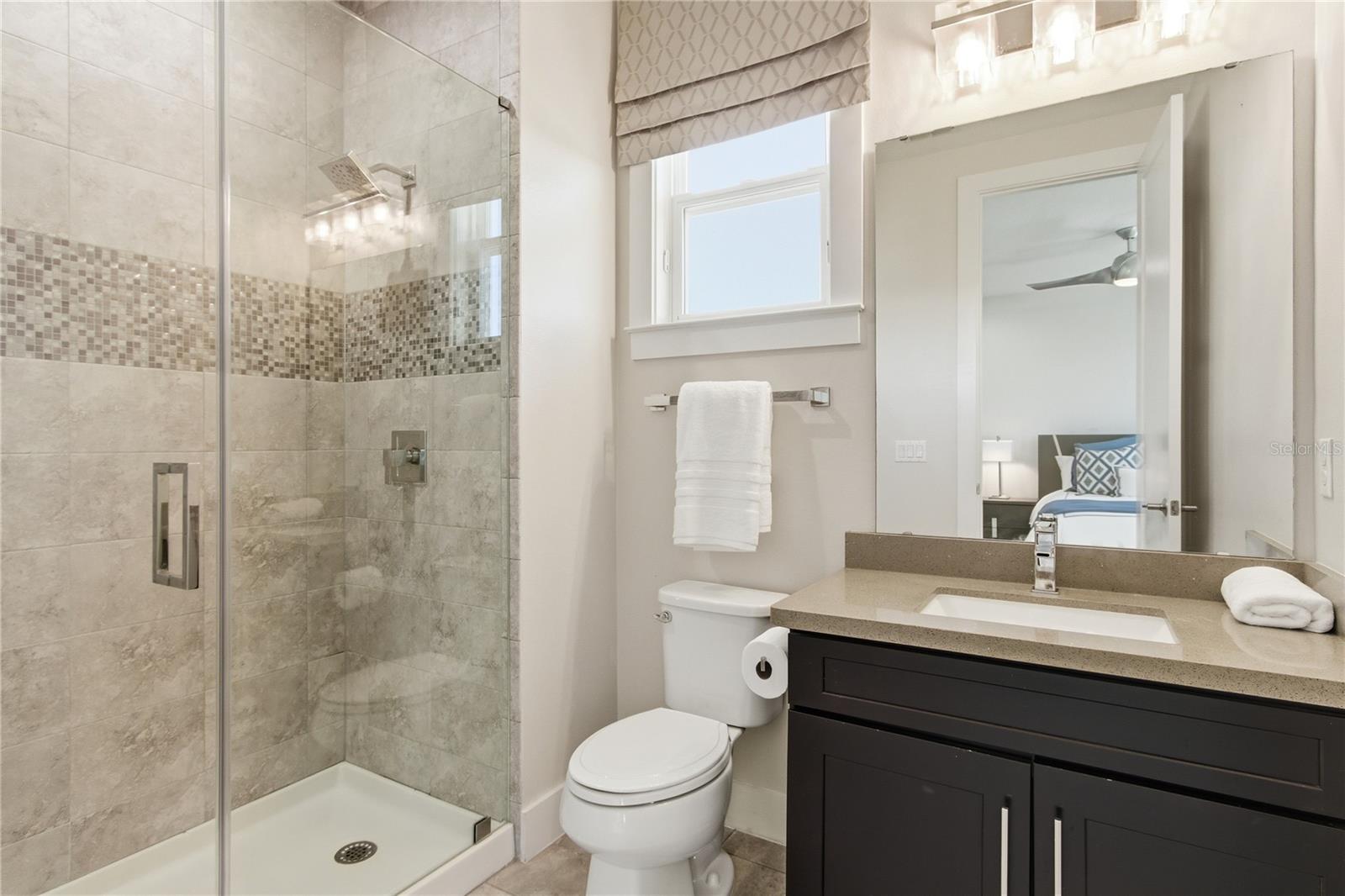 Image 48 of 99 For 12875 Upper Harden Ave