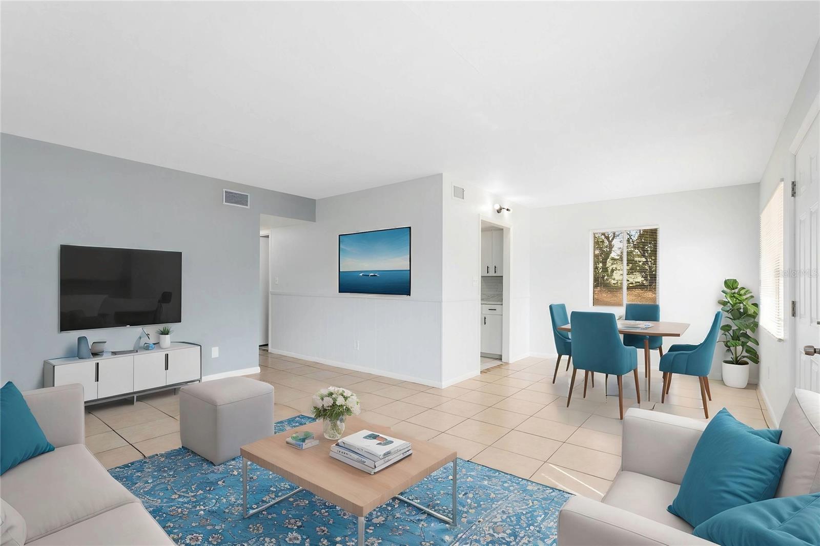 Image 2 of 14 For 2000 15th Court Nw 23