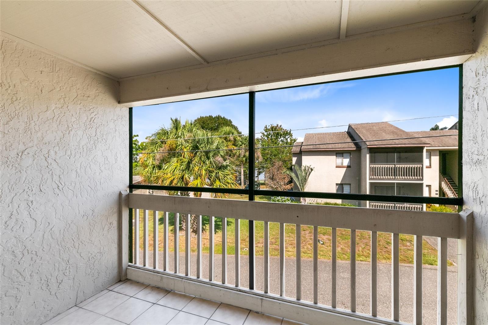 Image 14 of 15 For 1040 Buena Vista Drive 1065