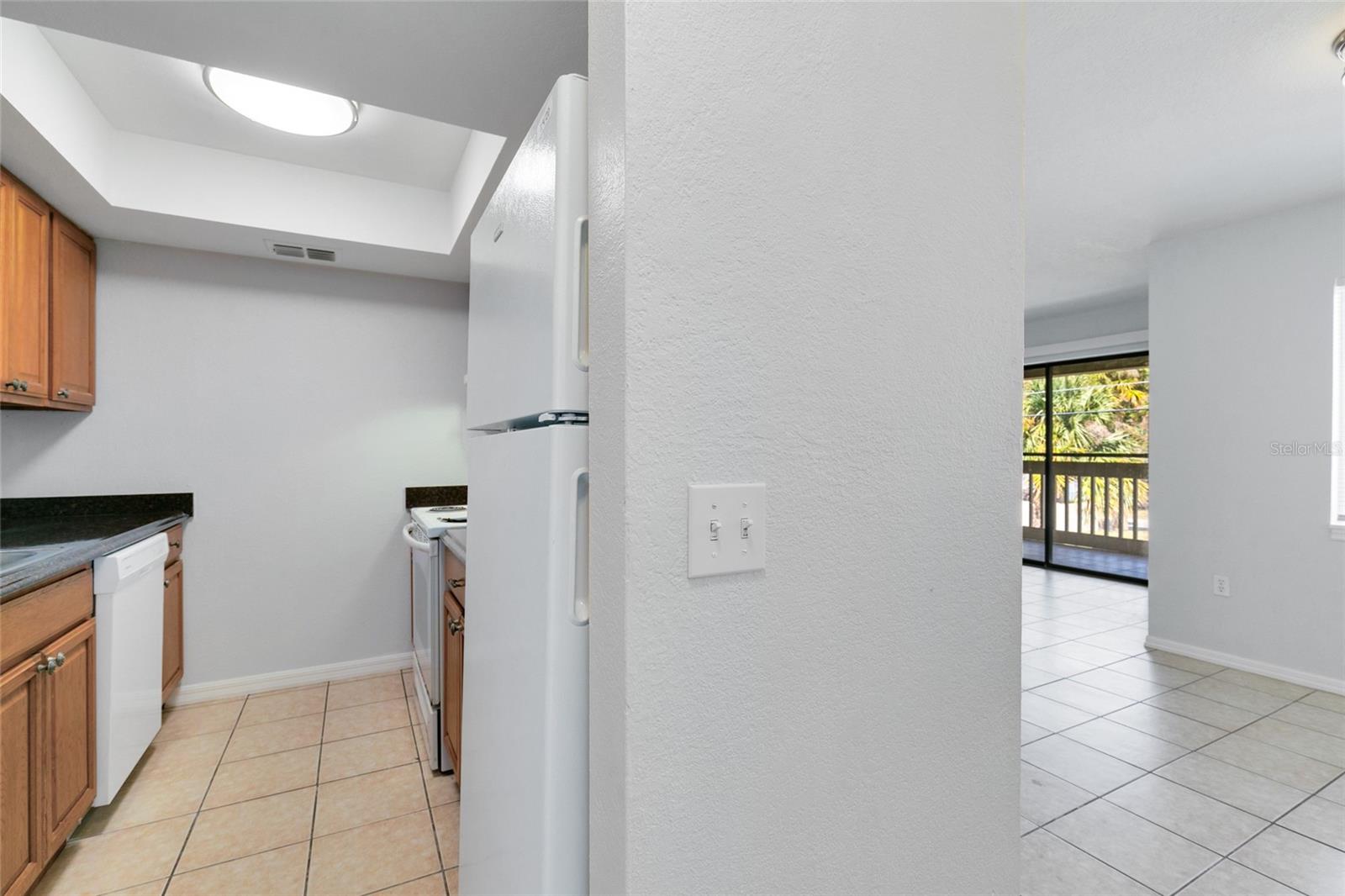 Image 2 of 15 For 1040 Buena Vista Drive 1065