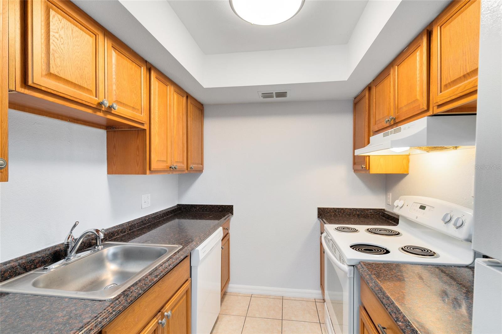 Image 4 of 15 For 1040 Buena Vista Drive 1065