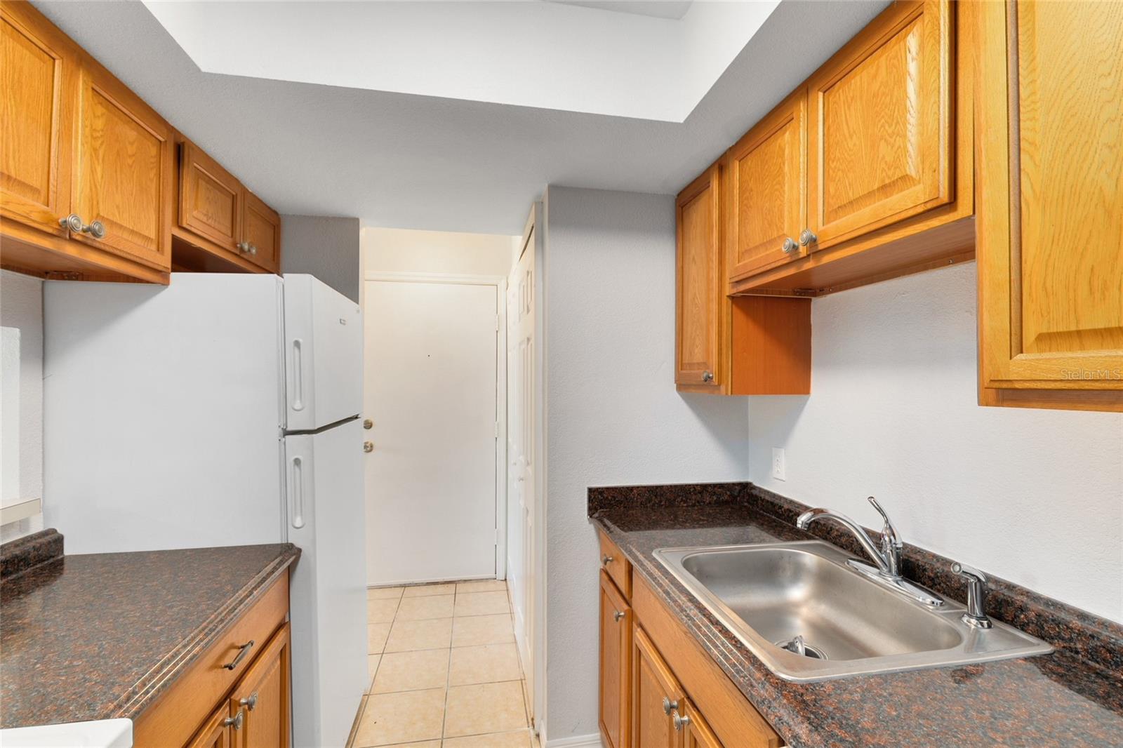 Image 5 of 15 For 1040 Buena Vista Drive 1065