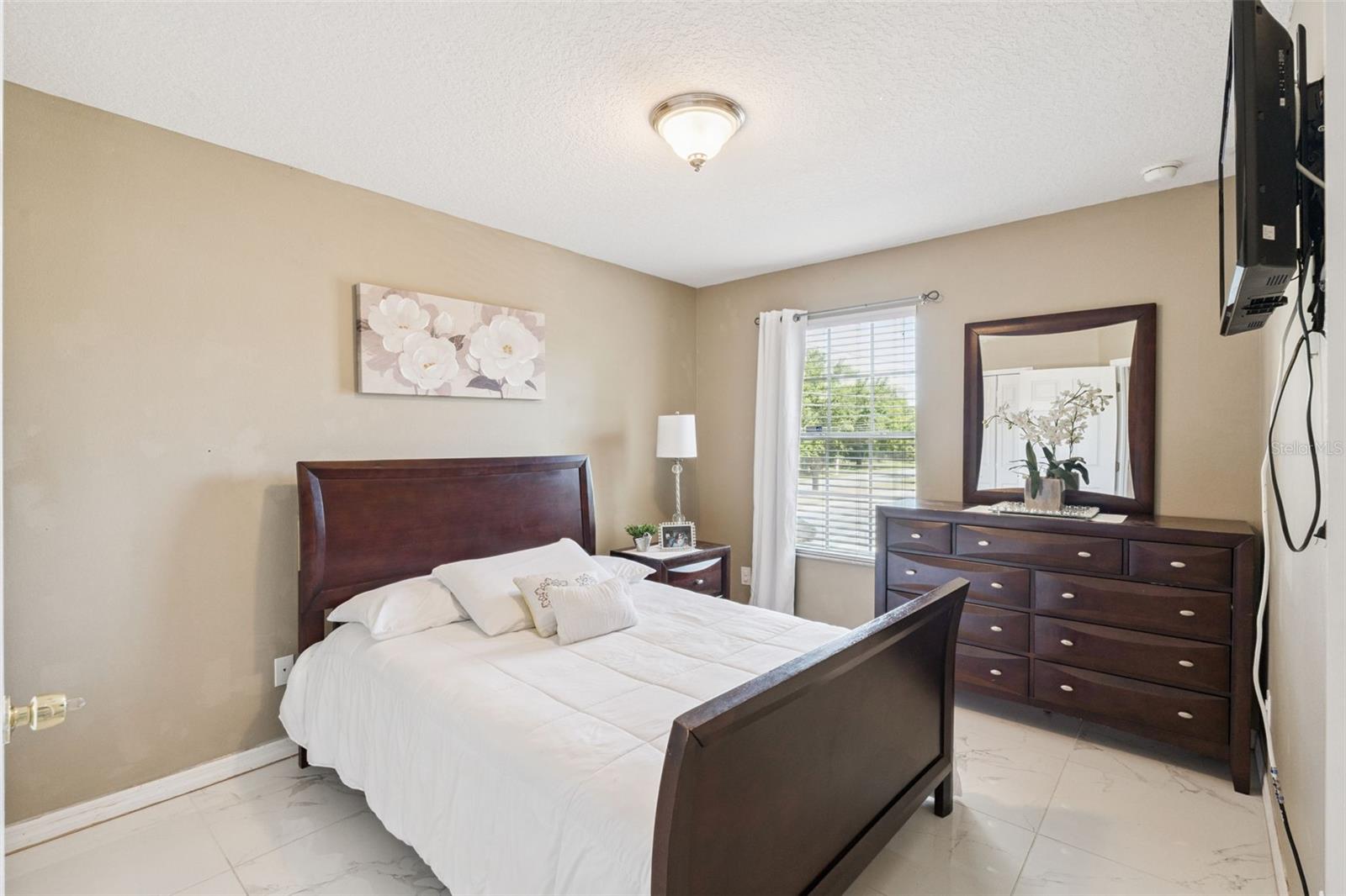 Image 12 of 20 For 7506 Cranes Creek Court 30