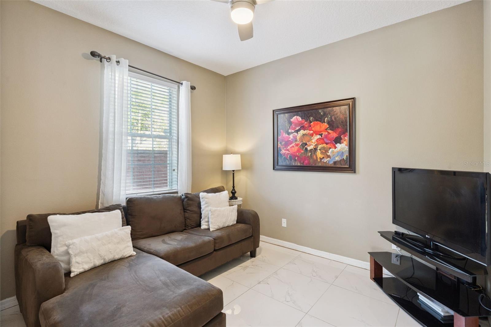 Image 8 of 20 For 7506 Cranes Creek Court 30