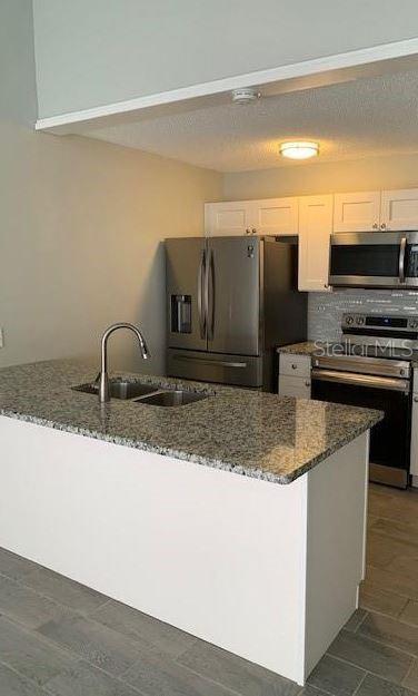 Image 2 of 17 For 6020 Peregrine Avenue 20b