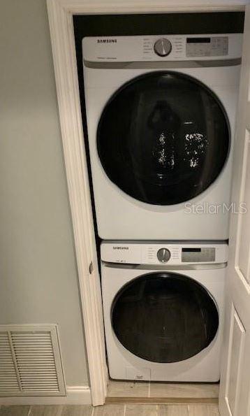 Image 8 of 17 For 6020 Peregrine Avenue 20b