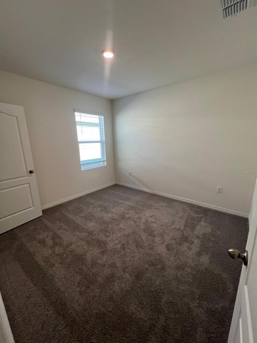 Image 18 of 25 For 631 Park Place Boulevard