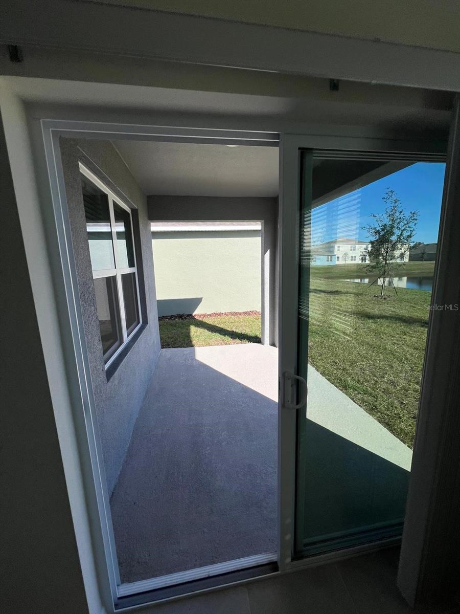 Image 21 of 25 For 631 Park Place Boulevard