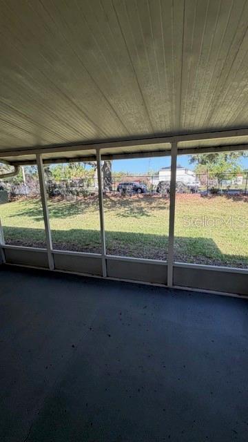 Image 10 of 21 For 527 Azinger Circle