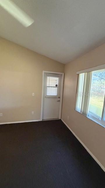 Image 14 of 21 For 527 Azinger Circle
