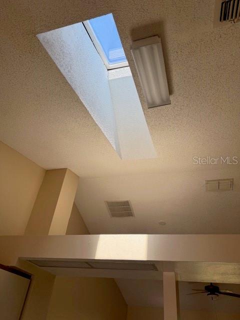 Image 21 of 21 For 527 Azinger Circle