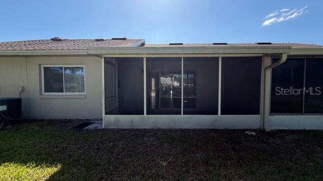 Image 4 of 21 For 527 Azinger Circle