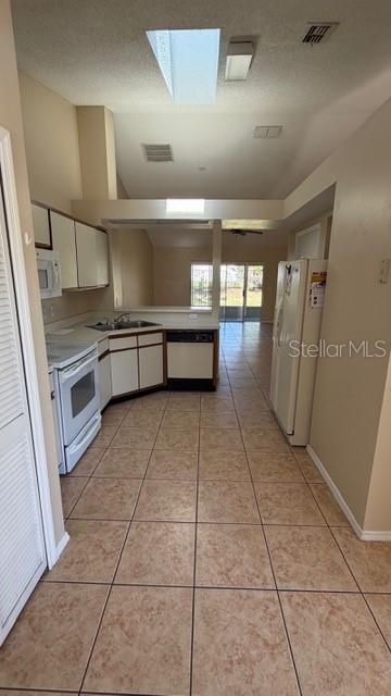 Image 6 of 21 For 527 Azinger Circle
