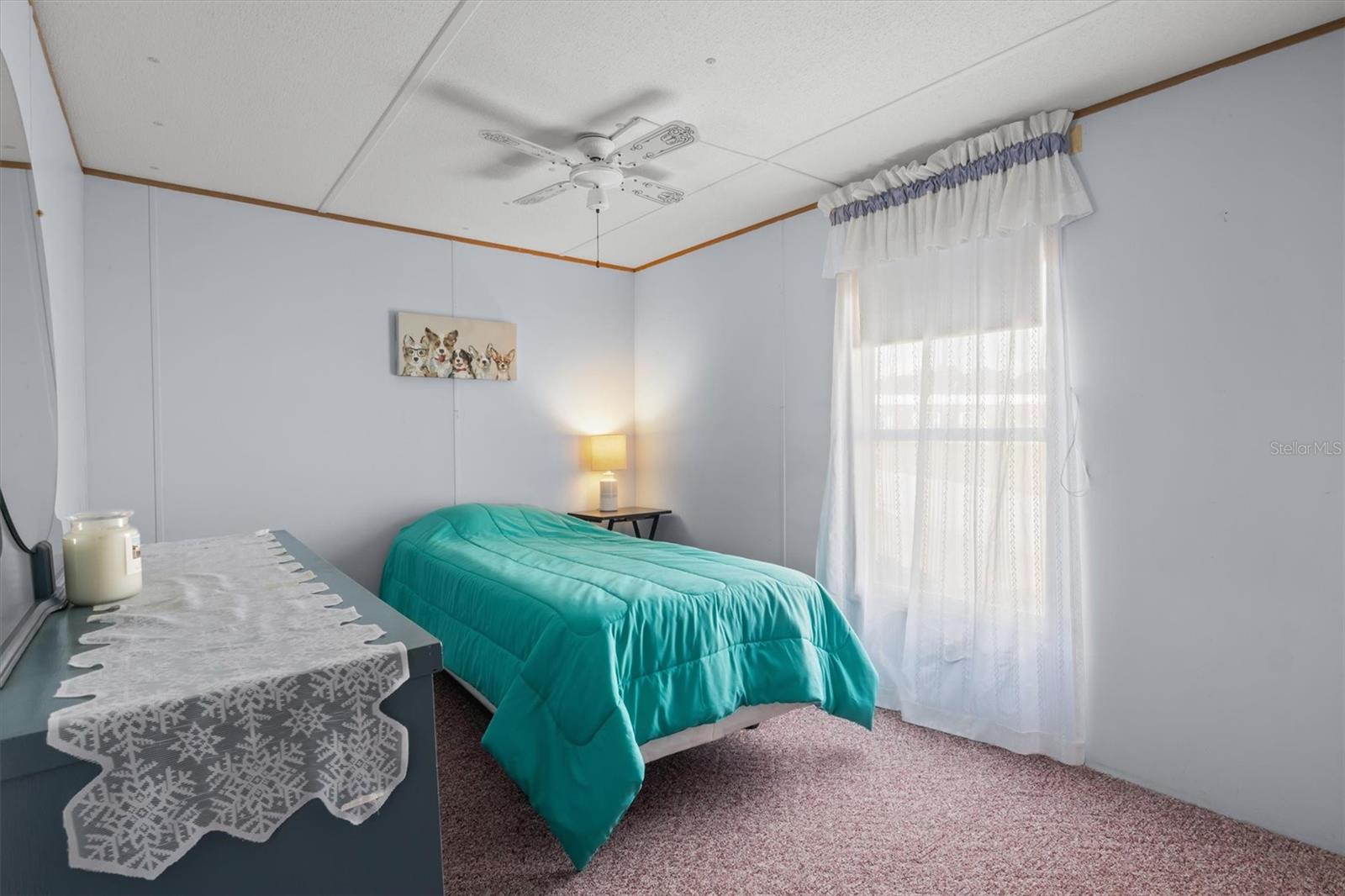 Image 15 of 35 For 132 Orangewood Drive 68