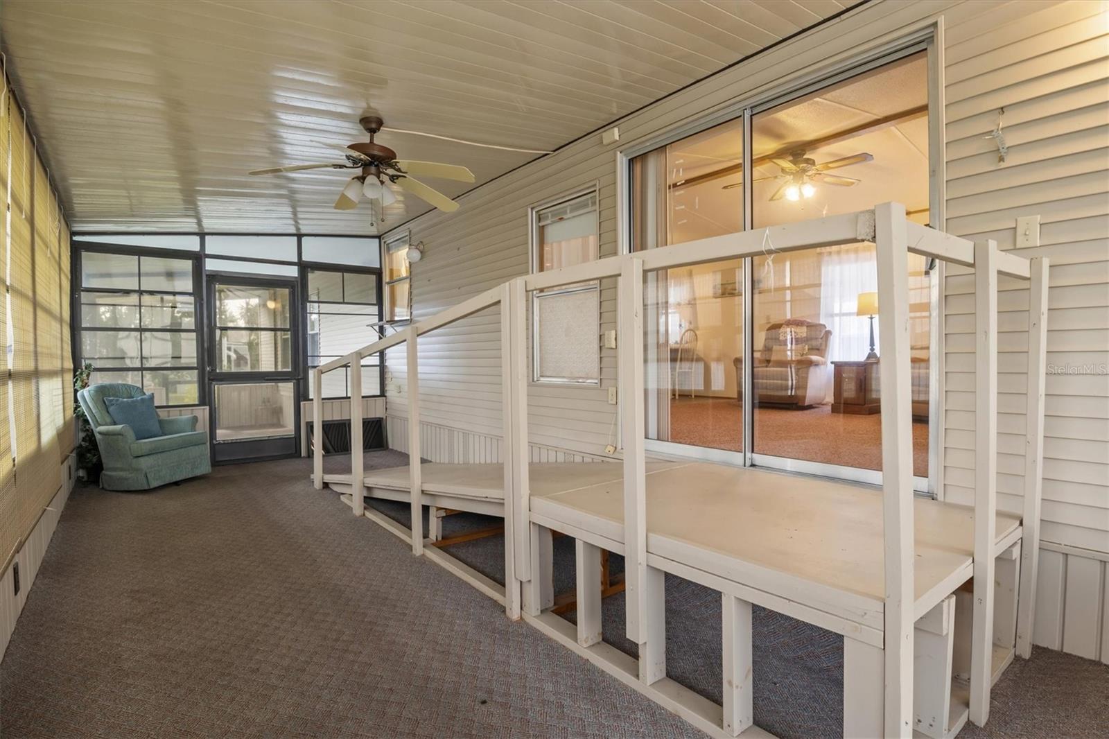 Image 20 of 35 For 132 Orangewood Drive 68