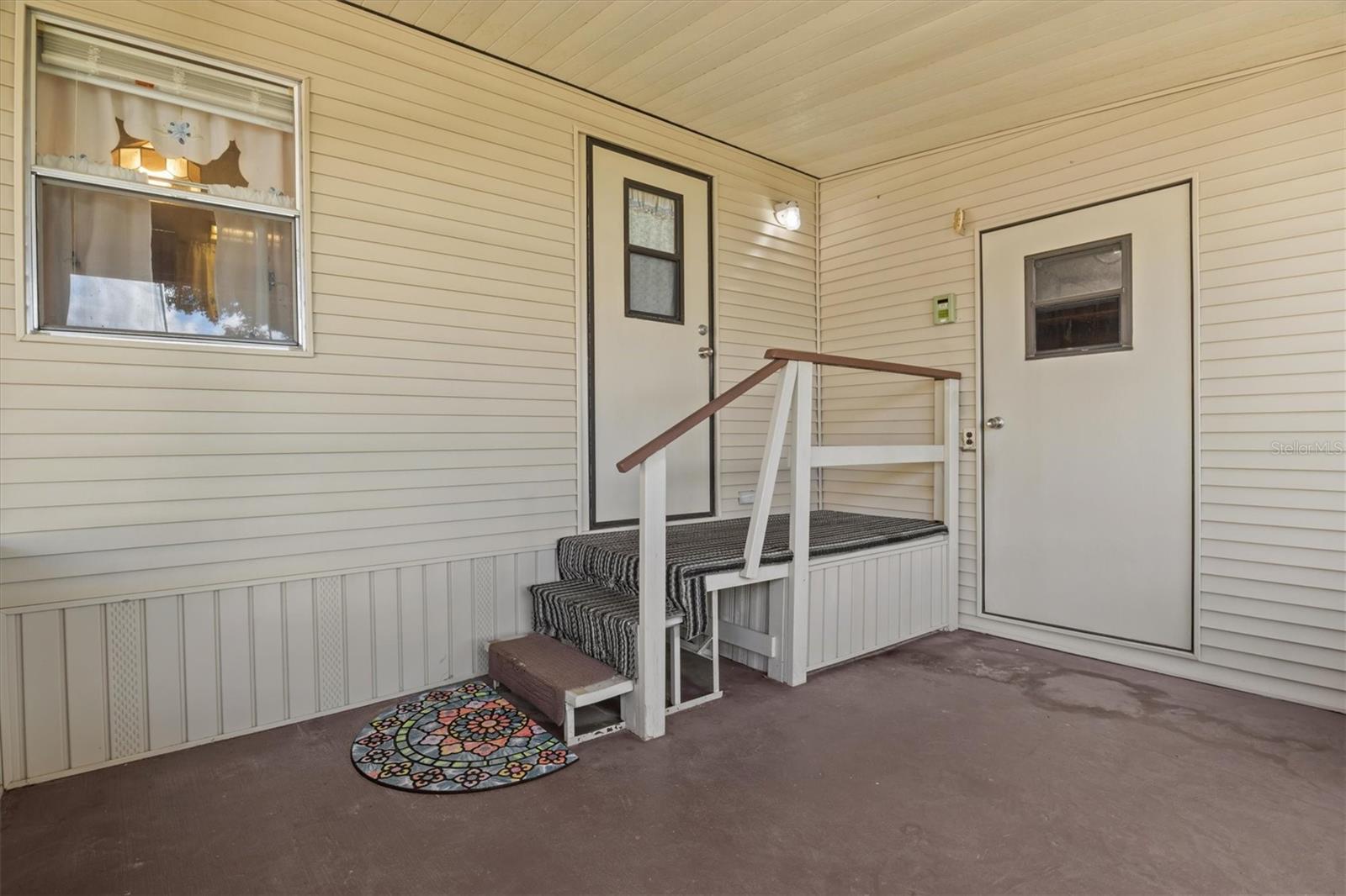 Image 22 of 35 For 132 Orangewood Drive 68