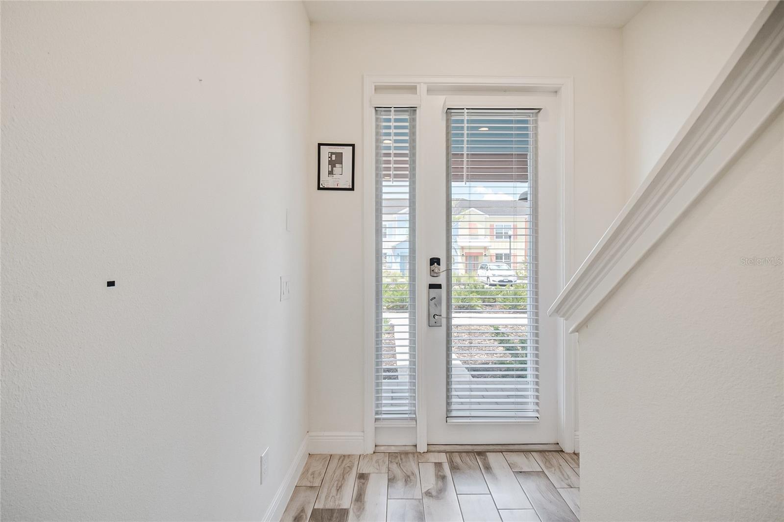 Image 4 of 46 For 2915 Castaway Lane
