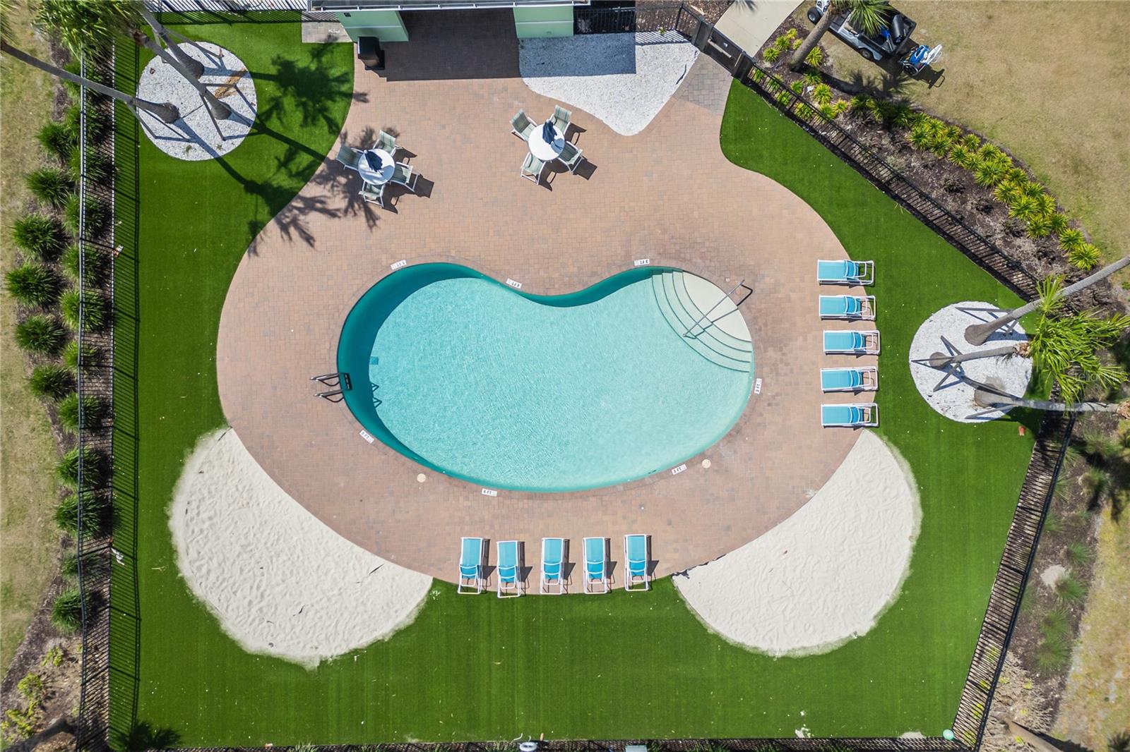 Image 45 of 46 For 2915 Castaway Lane