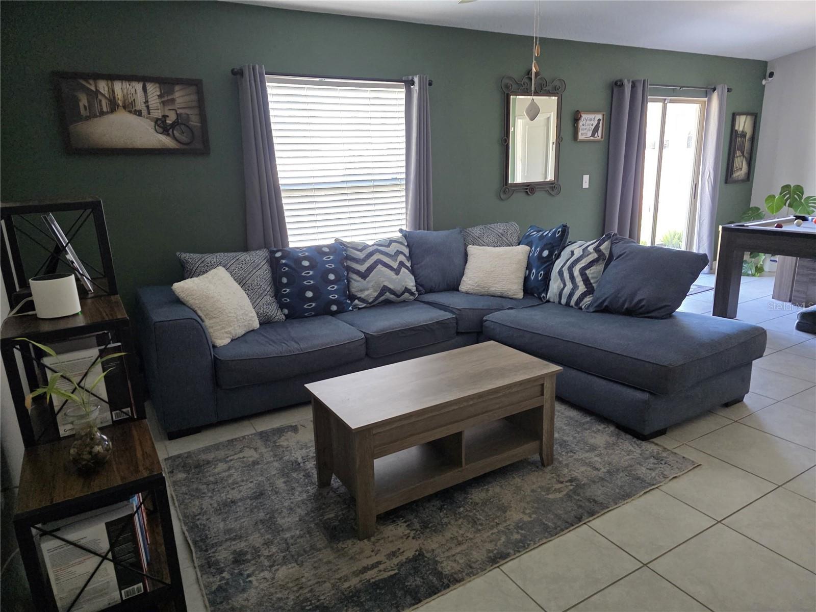 Image 4 of 10 For 6765 Emerald Spring Loop