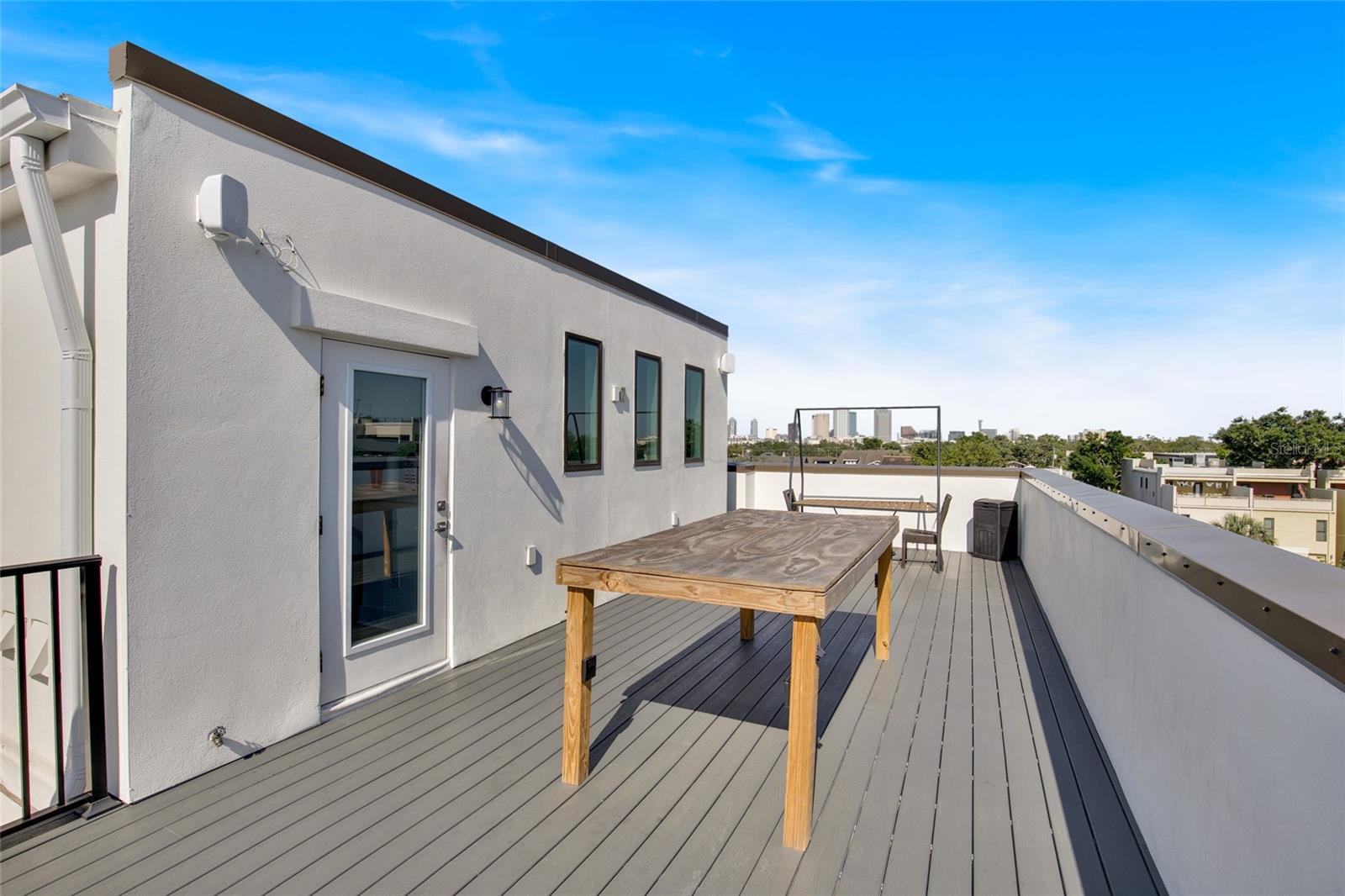 Image 31 of 35 For 2506 Cleveland Street 9