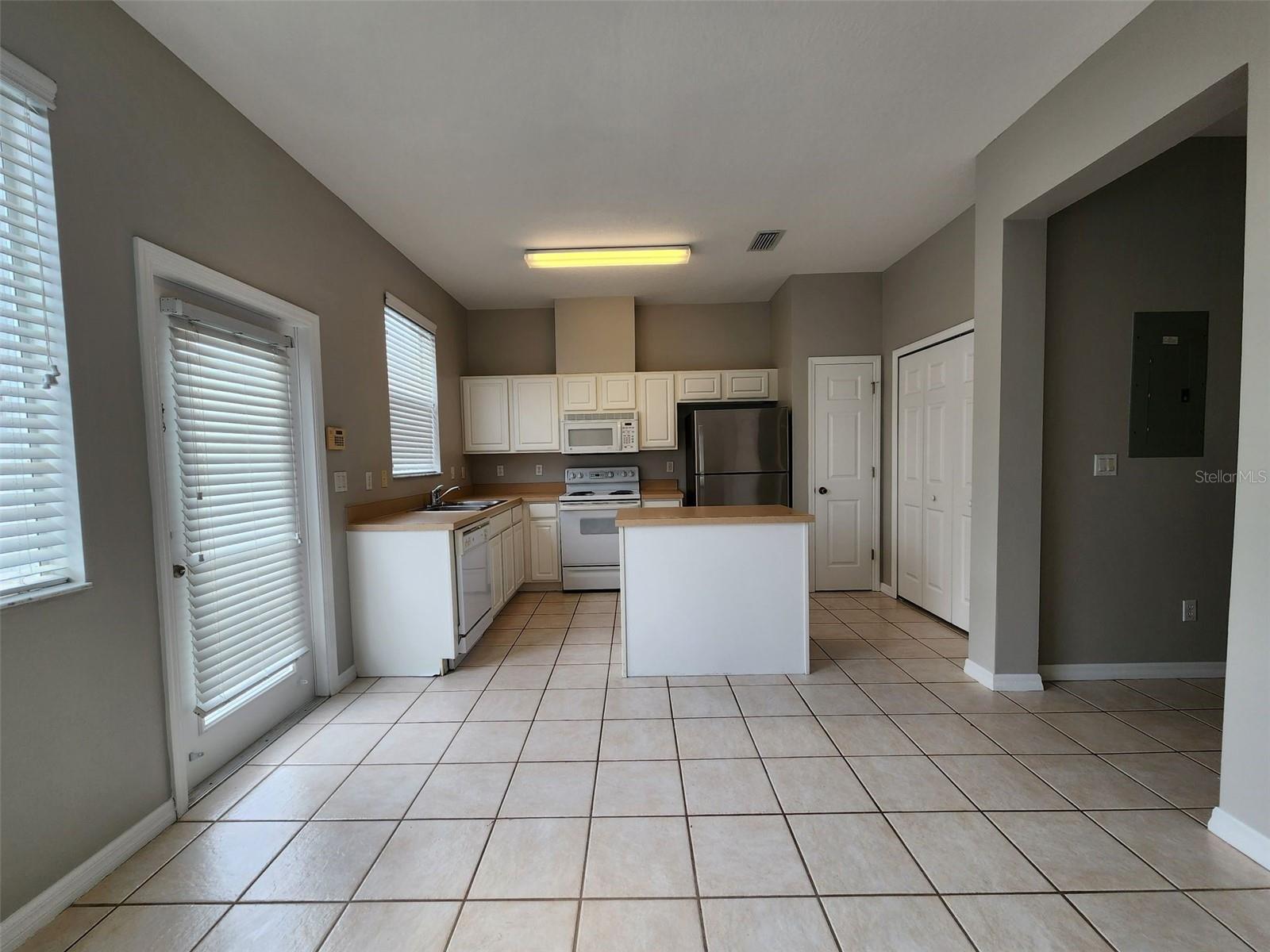 Image 12 of 25 For 12654 Langstaff Drive