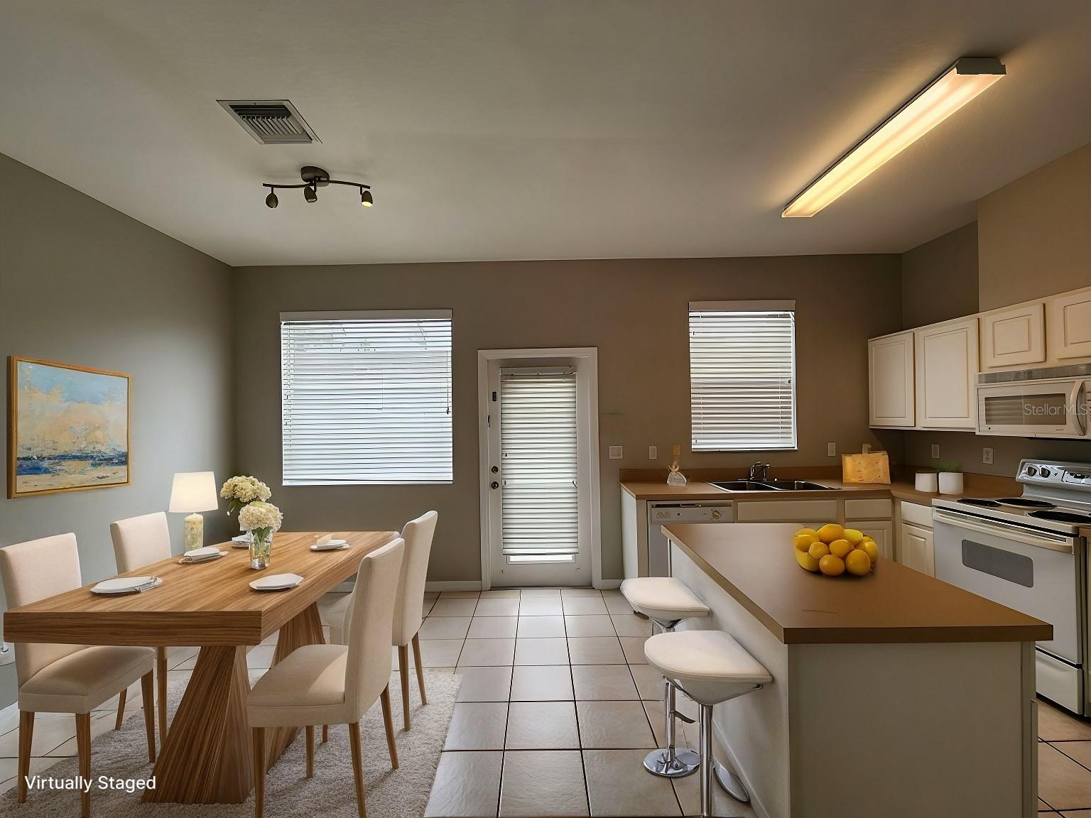 Image 4 of 25 For 12654 Langstaff Drive