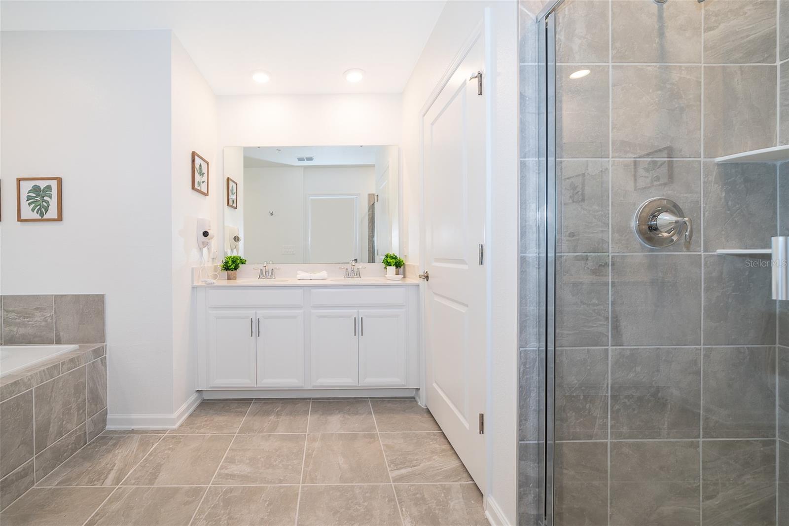 Image 15 of 32 For 8899 Cabot Cliffs Drive 102
