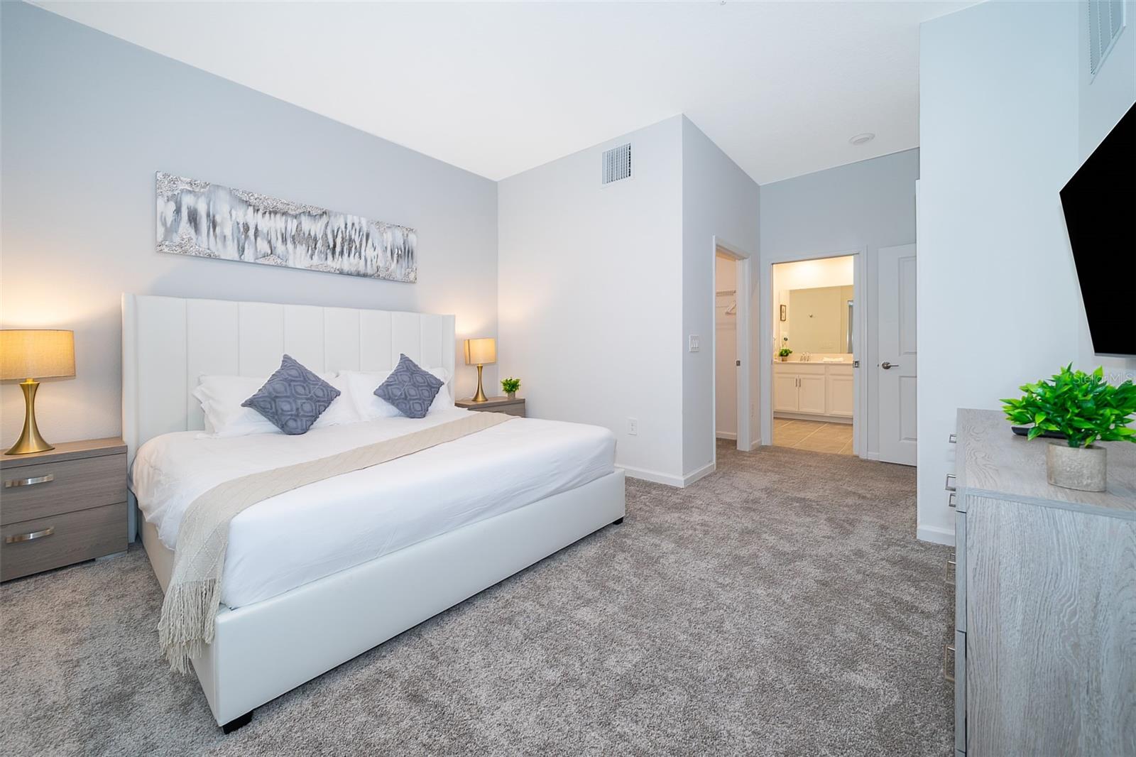 Image 3 of 32 For 8899 Cabot Cliffs Drive 102