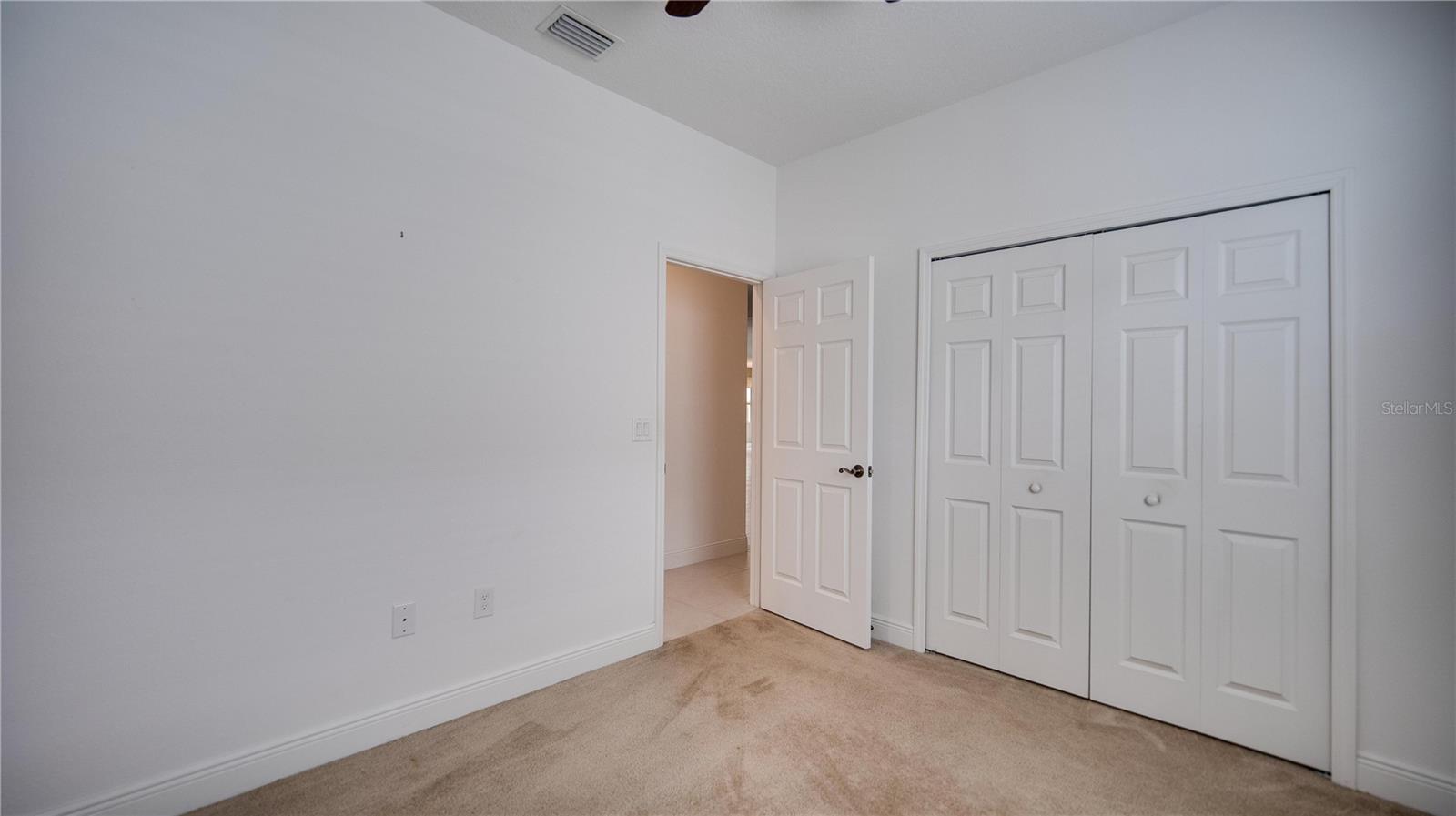 Image 17 of 24 For 16760 Meadows Street