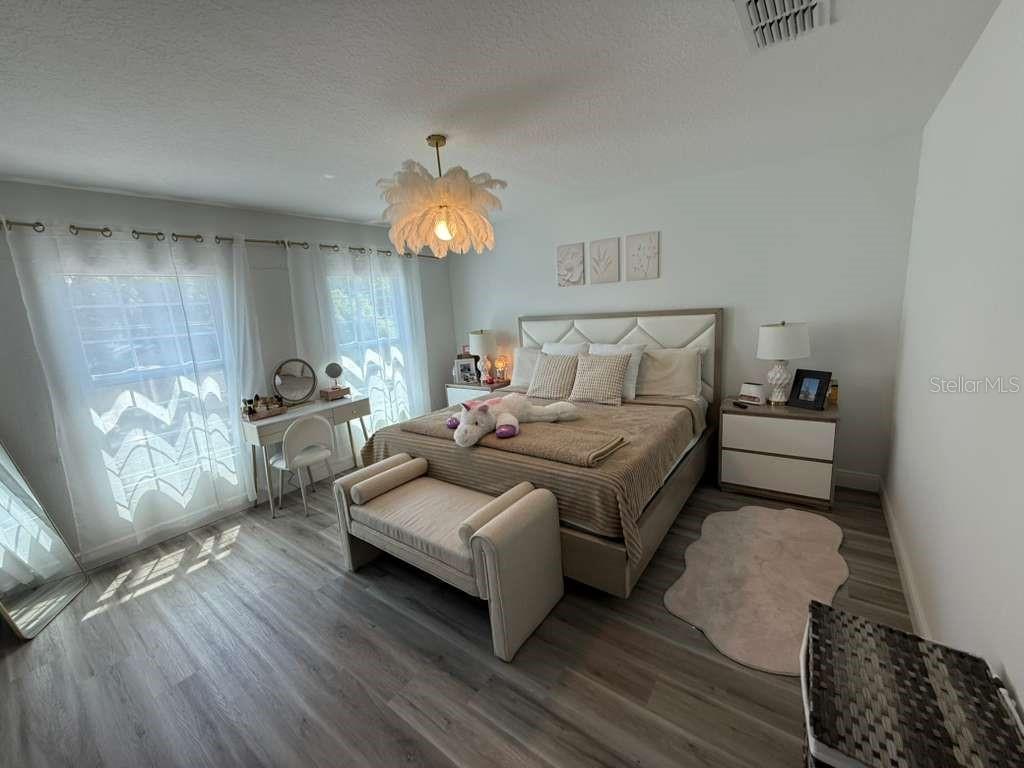 Image 24 of 37 For 408 Finley Avenue