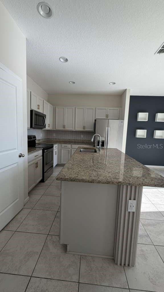 Image 6 of 26 For 209 Citrus Pointe Drive