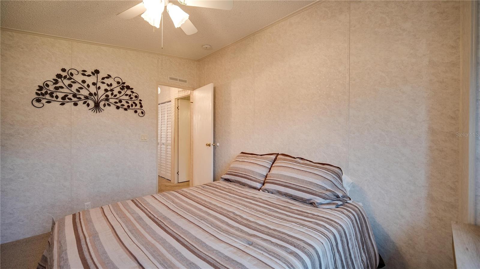 Image 12 of 15 For 226 Douglas Park Avenue