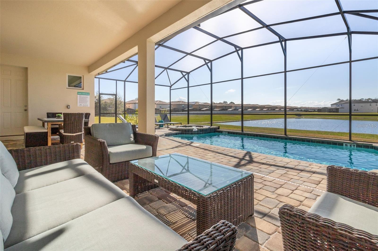 Image 10 of 84 For 8904 Caroline Bay Court