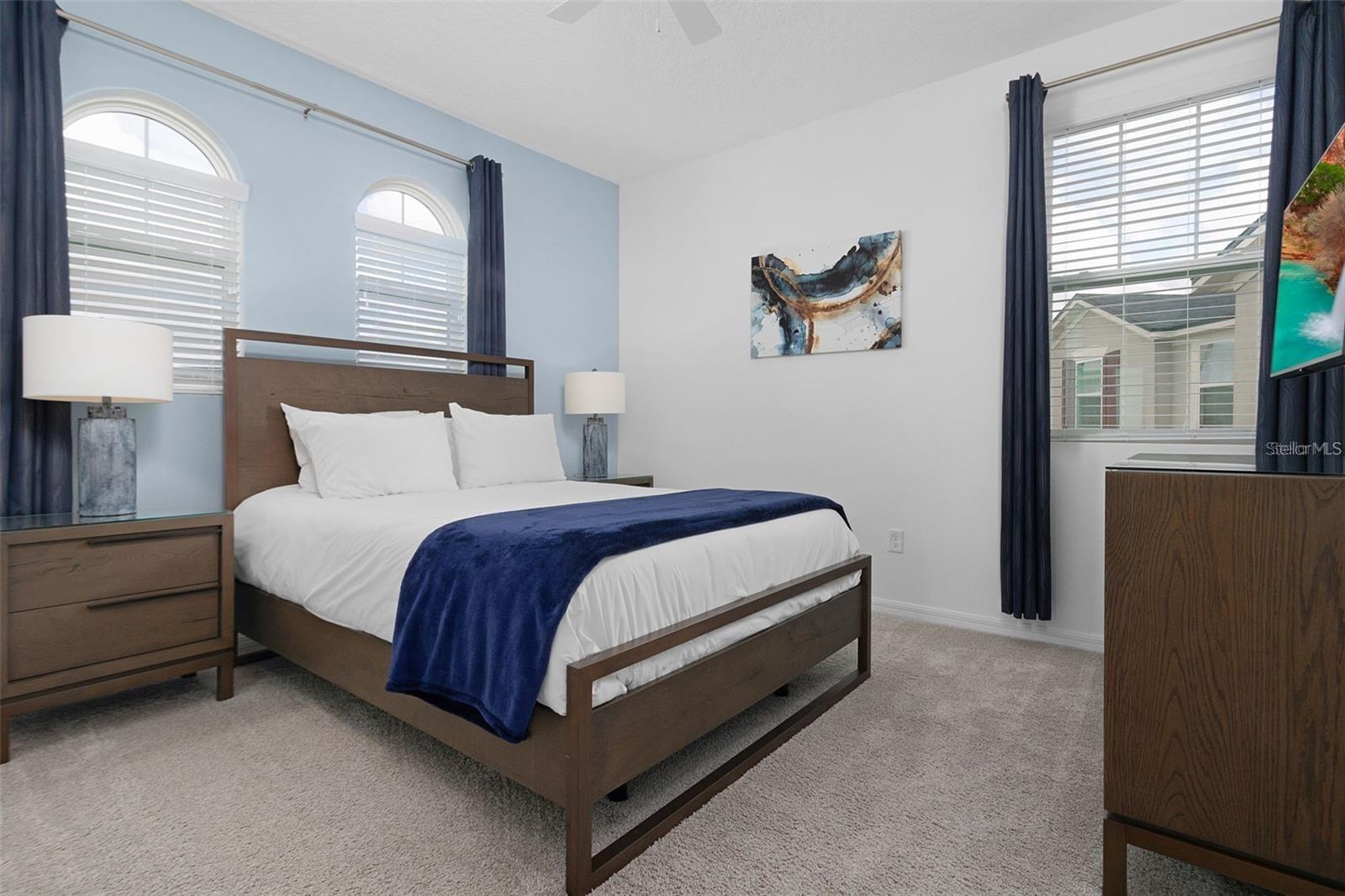 Image 37 of 84 For 8904 Caroline Bay Court