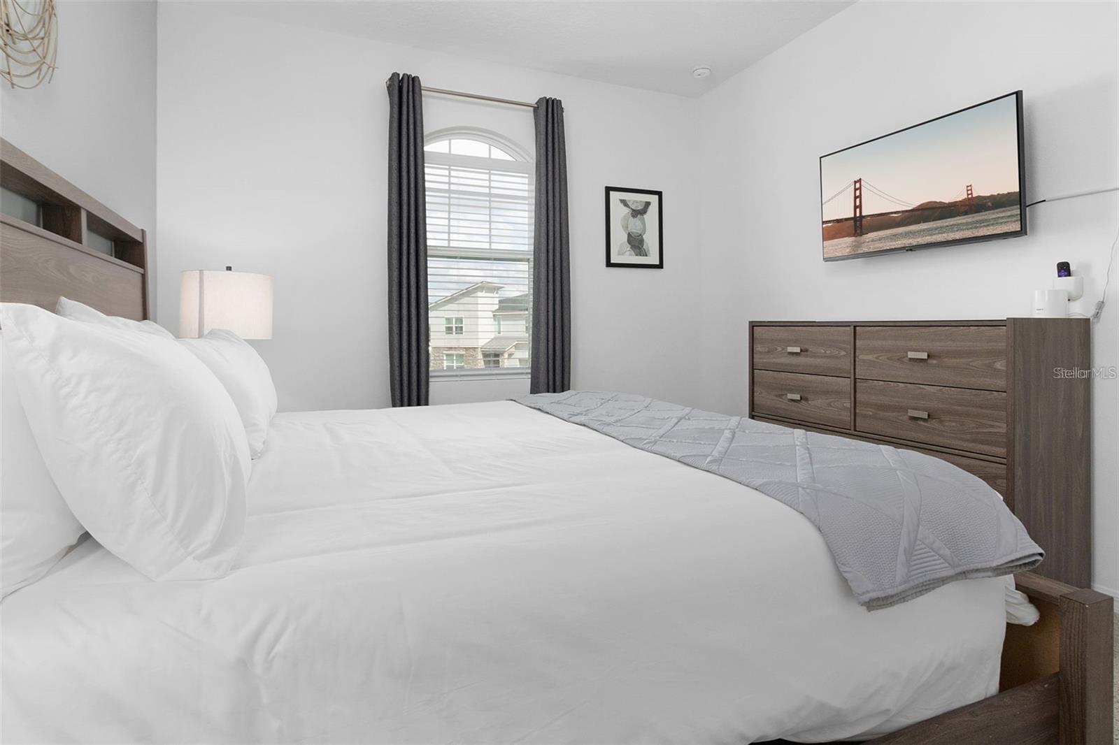 Image 42 of 84 For 8904 Caroline Bay Court